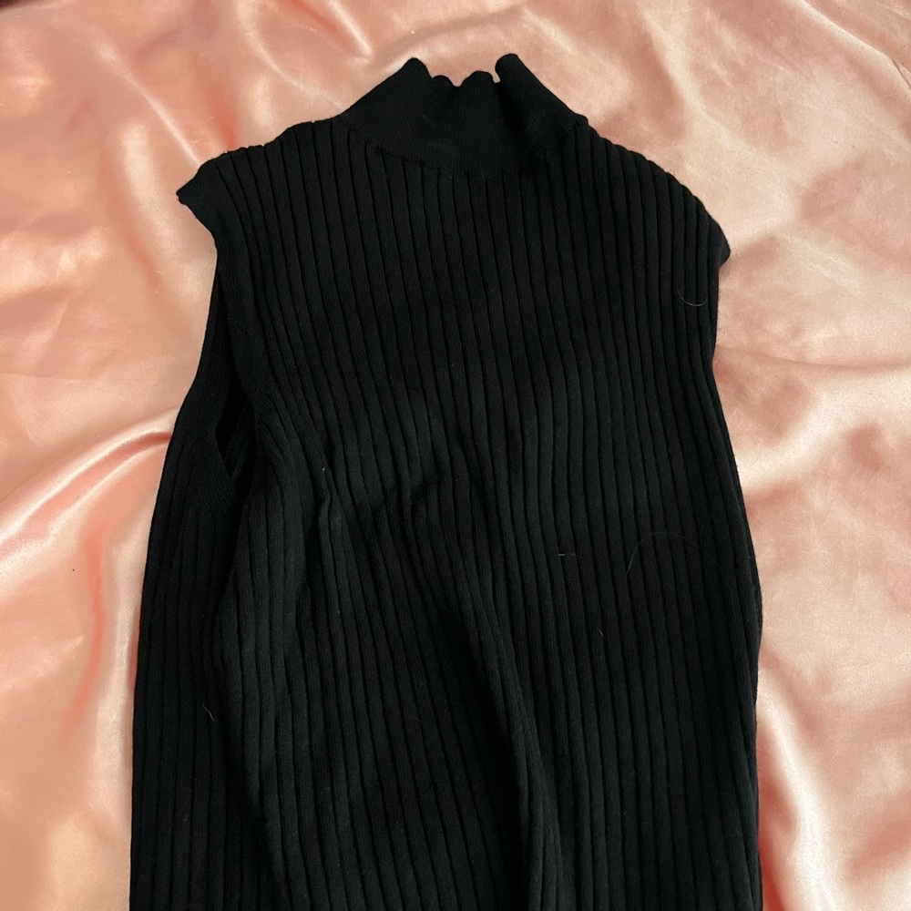 Worthington Black Ribbed Knit Top